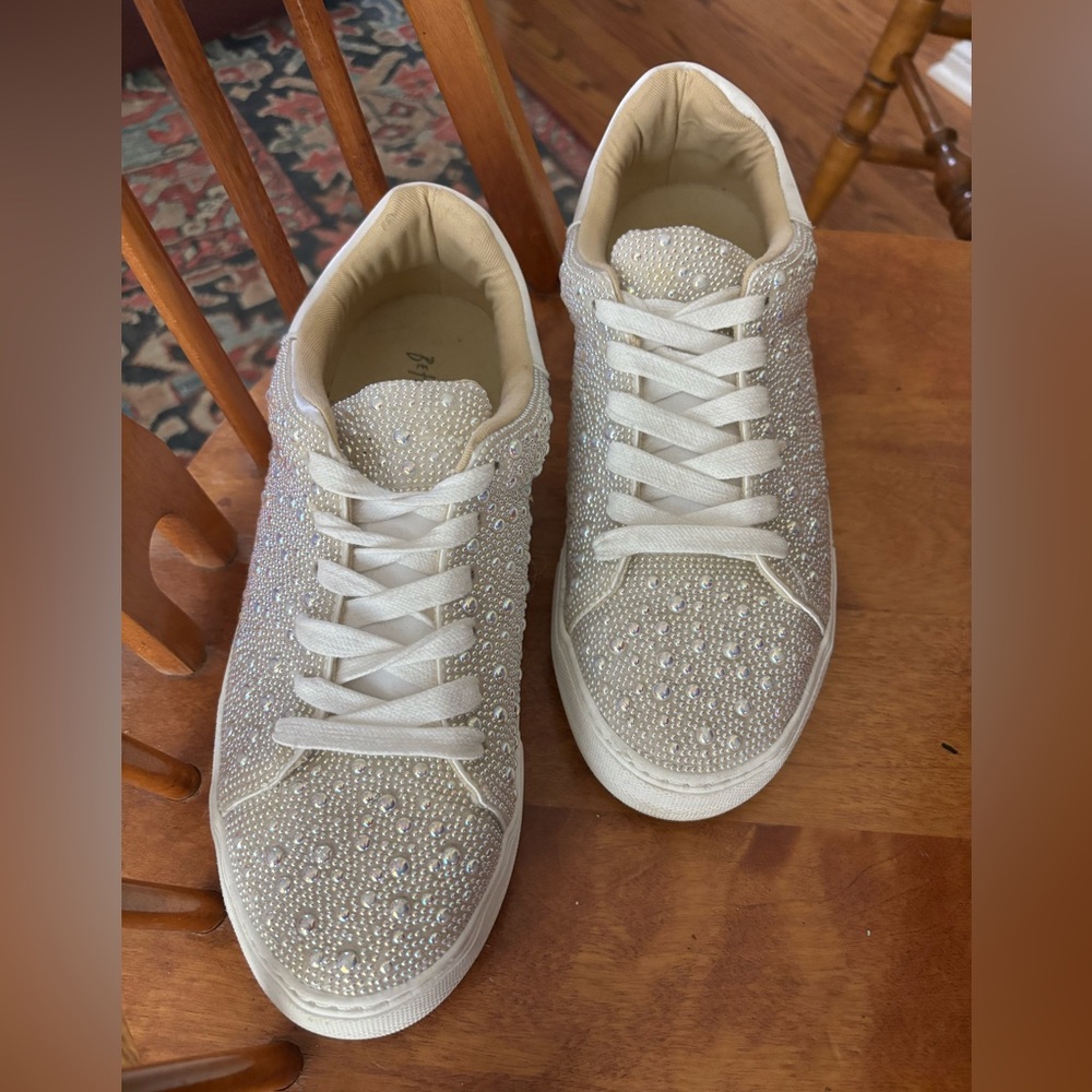 Betsey Johnson Sidney Sneakers
